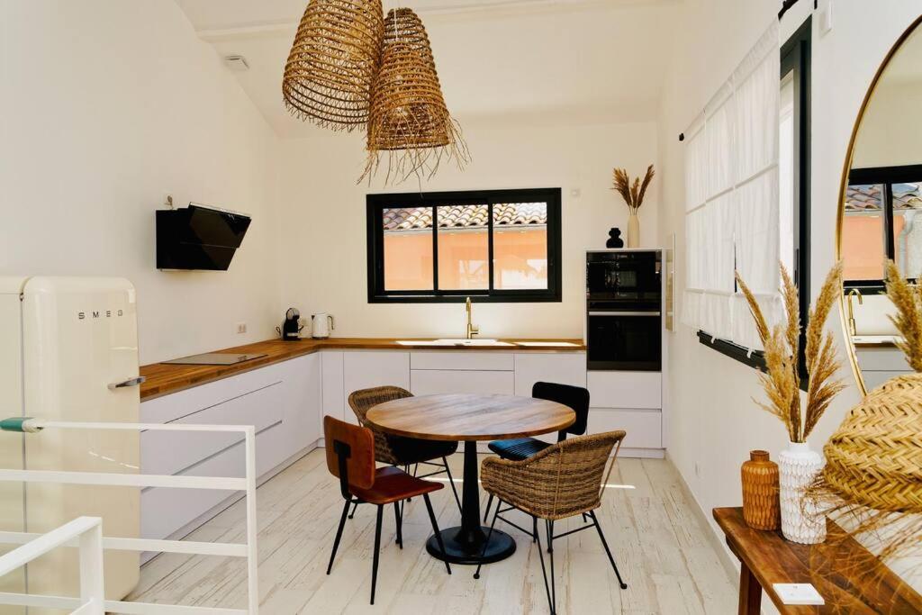 Maison Boheme Au Bord De L'Eau Sète Esterno foto