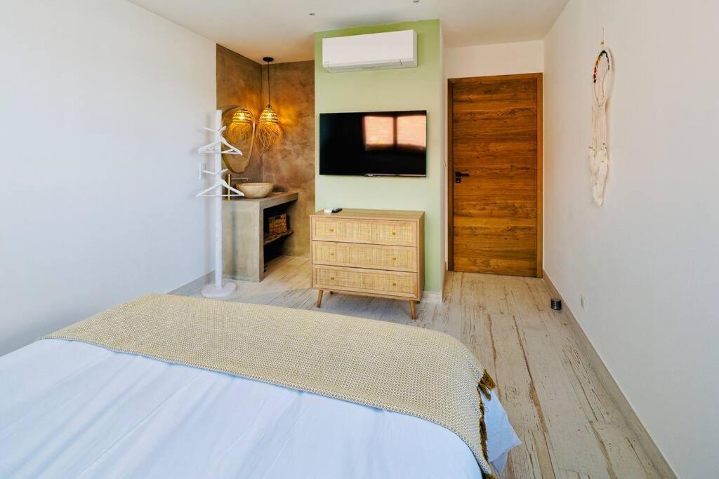 Maison Boheme Au Bord De L'Eau Sète Esterno foto