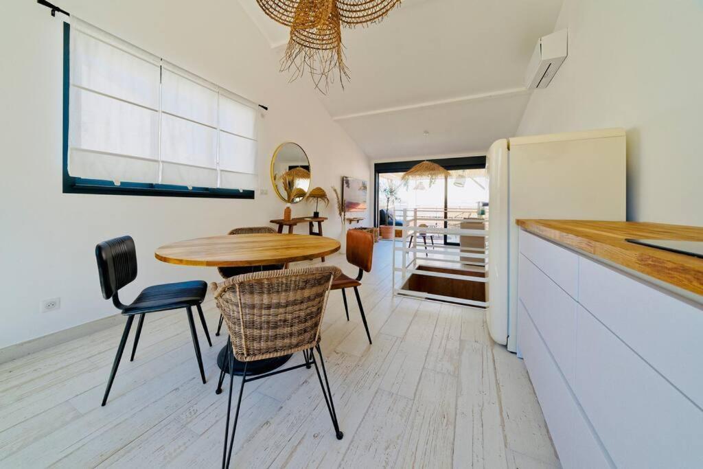 Maison Boheme Au Bord De L'Eau Sète Esterno foto